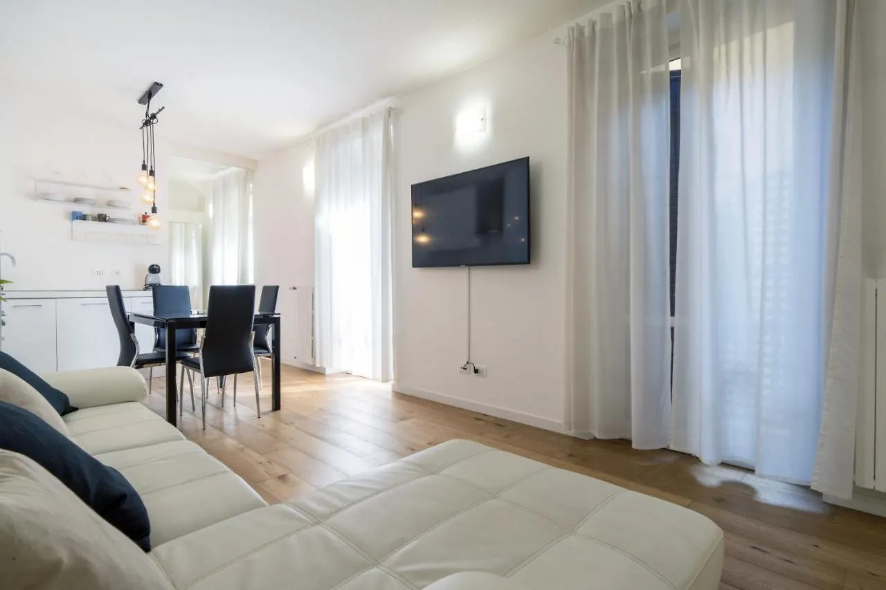 Apartmán Easylife - Elegante Dimora A Due Minuti Dal Duomo Milán