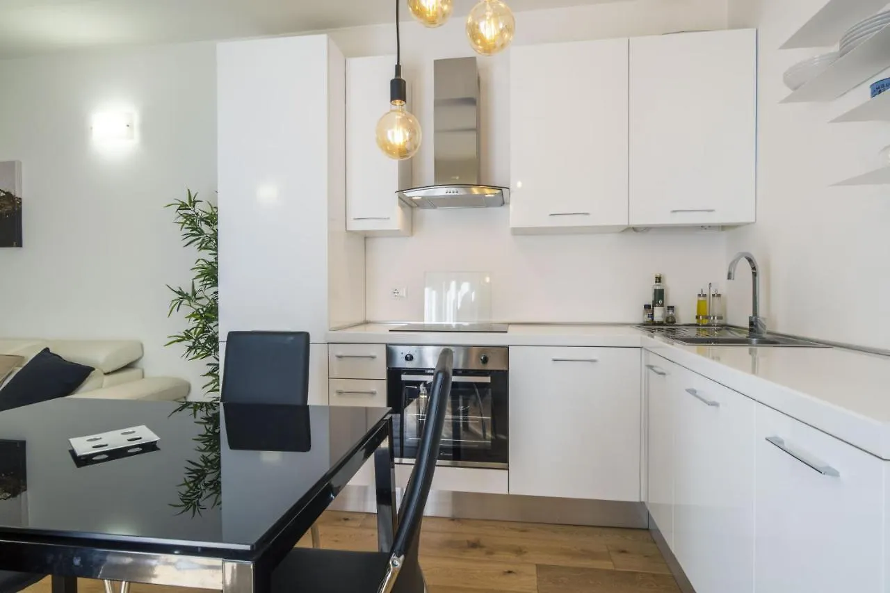 Apartmán Easylife - Elegante Dimora A Due Minuti Dal Duomo Milán